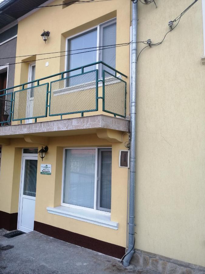 Дом Тодор И Тота Мутевски Troyan  Exterior photo