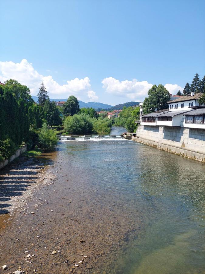 Дом Тодор И Тота Мутевски Troyan  Exterior photo